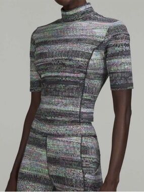 Lululemon Lab Future Noise Jacquard Mockneck T-Shirt
